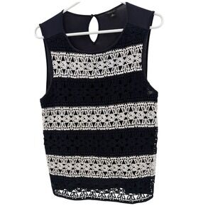 Ann Taylor Navy Blue White‎ Crochet Lace Sleeveless Keyhole Back Top Size M